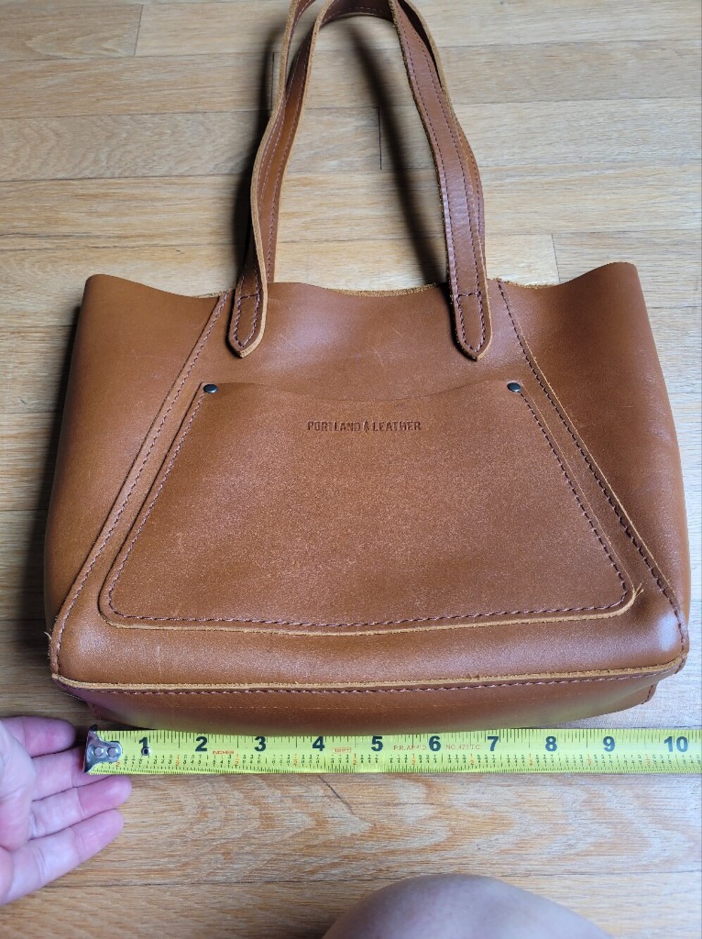 Portland Leather Juliette Tote Bag - Picture 13 of 16